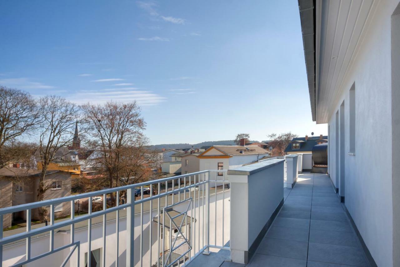 Aparthotel Villa Lea ゼーバート・ヘリングスドルフ エクステリア 写真