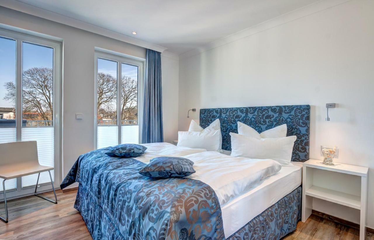 Aparthotel Villa Lea ゼーバート・ヘリングスドルフ エクステリア 写真